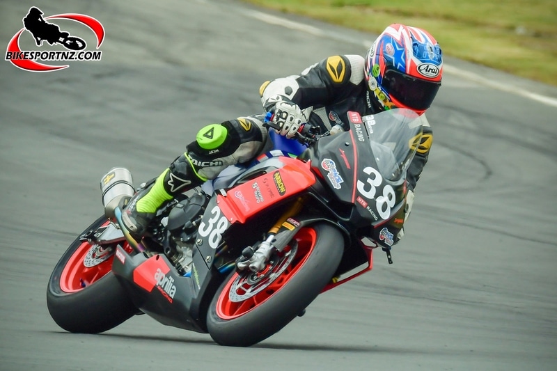 SUPERBIKE CHAMPS LAP RECORDS FALL AT TIMARU